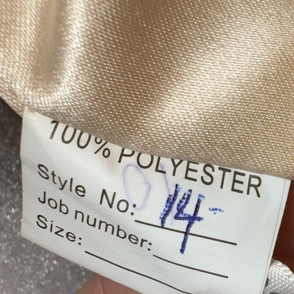 Elegant Deep Purple and Cream Evening Dress HOCO Party Dress Prom - Picture 2 of 12